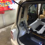 スズキ　ラパン　内張り脱着